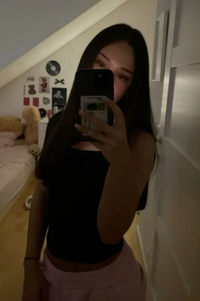 Sienna C.